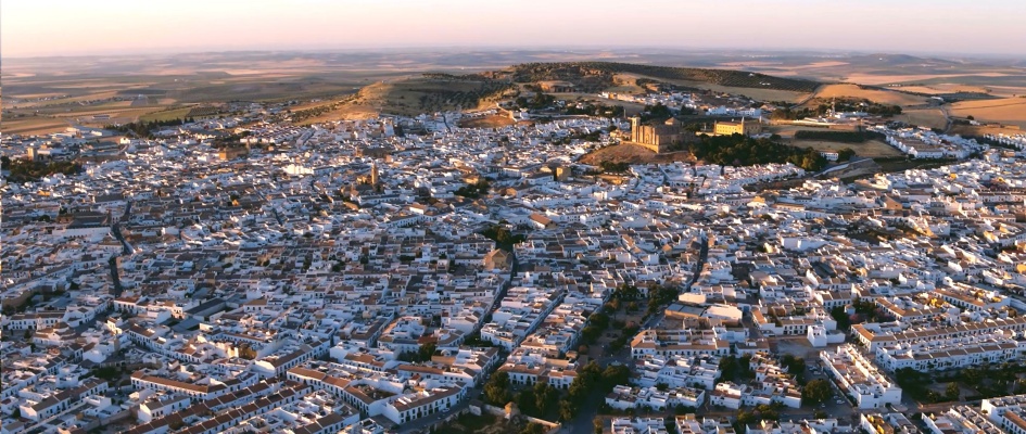 EL PLENO APRUEBA NUEVAS AYUDAS Y FINANCIACIÓN PARA IMPULSAR LA VIVIENDA PROTEGIDA Y LAS INVERSIONES MUNICIPALES